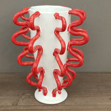 Load image into Gallery viewer, Vaso &quot;Red and White&quot; - Be Art Bottega Artigiana
